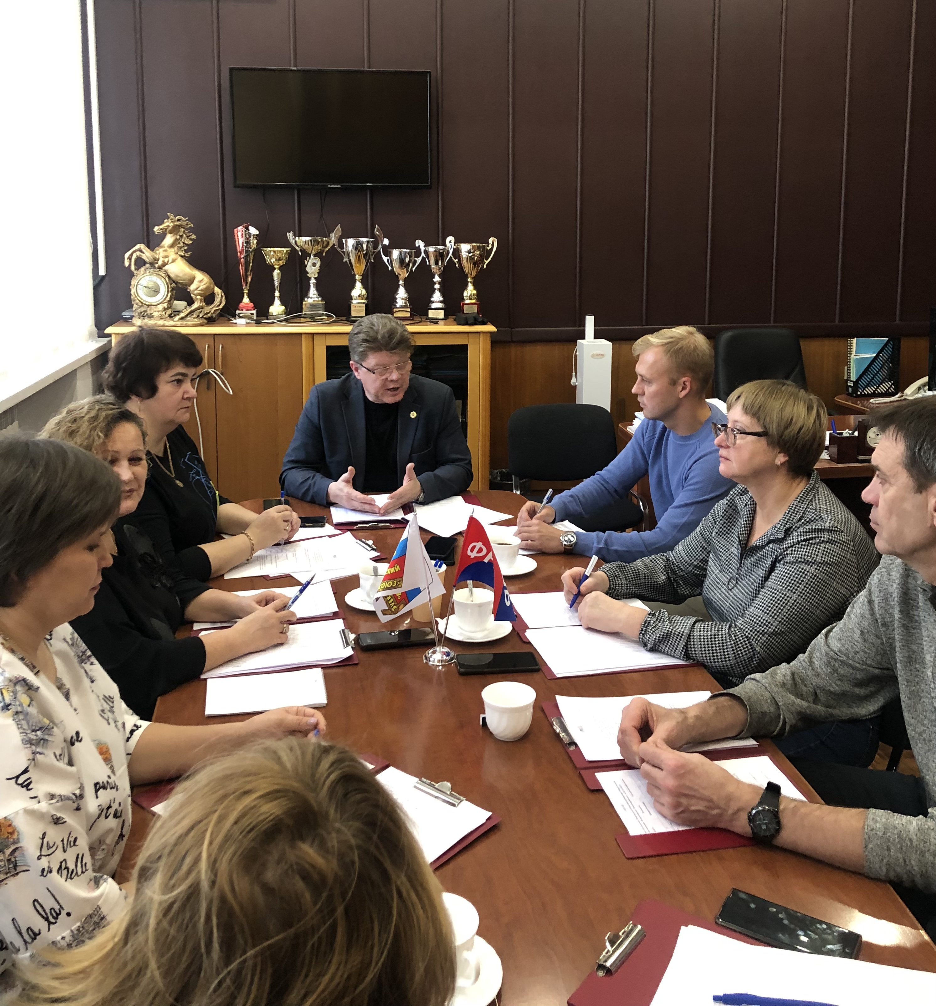 ПРЕЗИДИУМ СВЕРДЛООВЭП